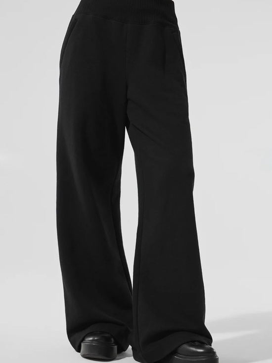 ALO Yoga Pants - Alo Serenity Wide Leg Sweatpant